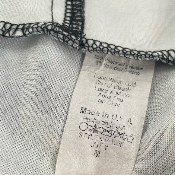 Butterfly Two Piece Set - Picture 7 of 7